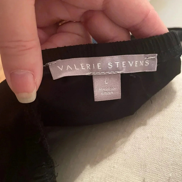 Valerie Steven’s Vintage Black Top Blouse L Off Shoulder Bell Sleeve Rib… - Picture 4 of 8